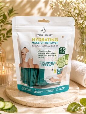 Hydro•Beauty Hydrating Cucumber Make-Up Remover Wipes - Green/White